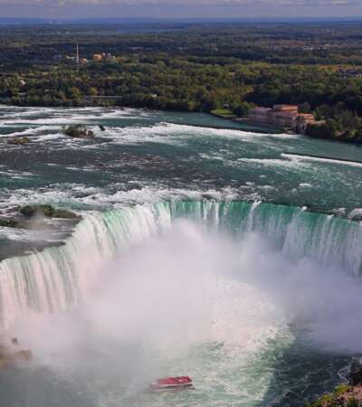 Niagara & Museum of Glass from New York (wheelchair enabled)