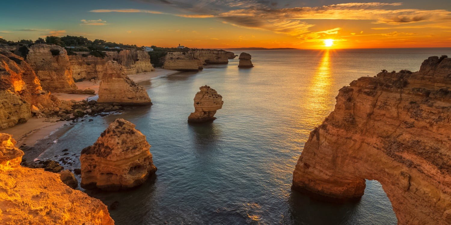 The Algarve’s Beaches: Portugal’s Coastal Paradise