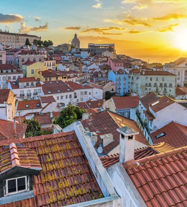 Minimum cost for a stay in Lissabon, Portugal