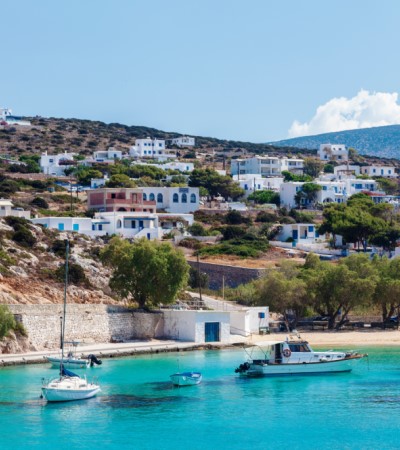 7 Cyclades sailing trip